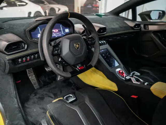 Lamborghini Huracan — Фото автомобиля 7