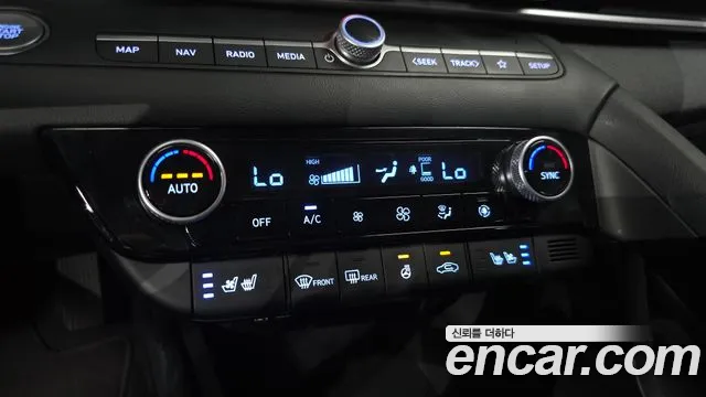Hyundai AVANTE — Фото автомобиля 16
