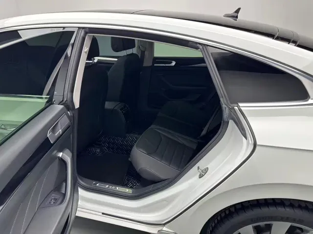 Volkswagen CC — Фото автомобиля 6