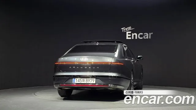 Hyundai Grandeur GN7 — Фото автомобиля 4