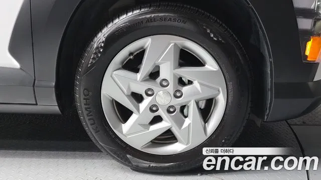 Hyundai Kona SX2 — Фото автомобиля 5