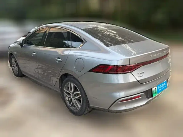 BYD Qin PLUS — Фото автомобиля 2
