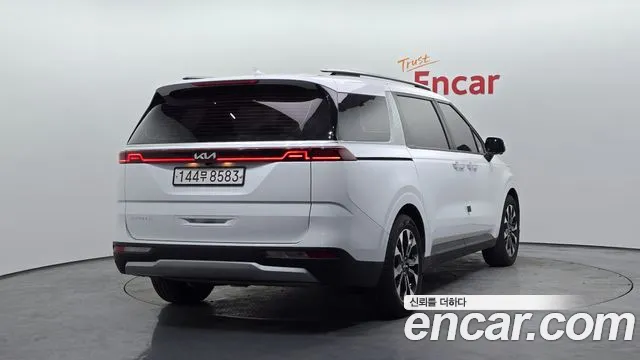 Kia Canival Carnival 4 поколение Дизель 9 мест Prestige — Фото автомобиля 2