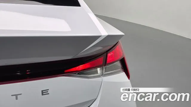 Hyundai Avante CN7 — Фото автомобиля 22