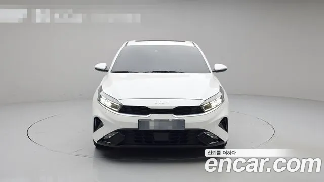 Kia K3 — Фото автомобиля 3