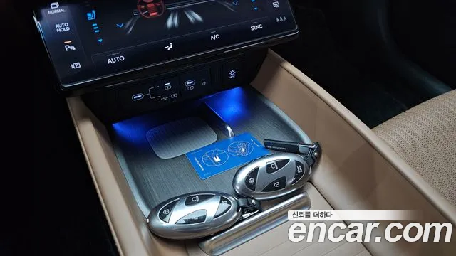 Hyundai Grandeur Grandeur (GN7) 2.5 Бензин 2WD — Фото автомобиля 30