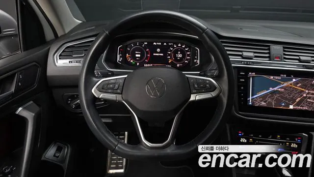 Volkswagen Tiguan — Фото автомобиля 13