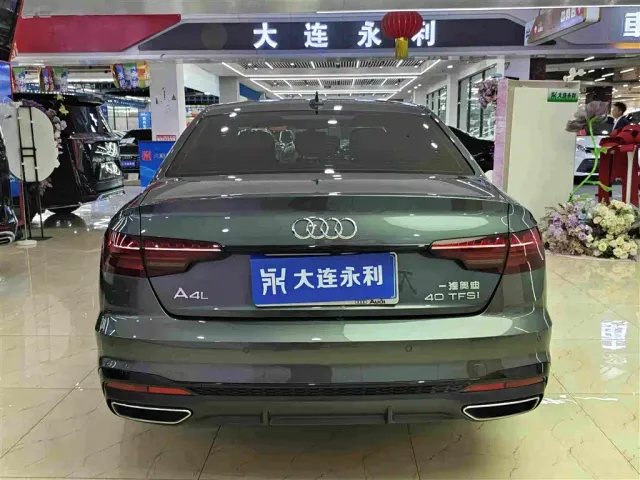 Audi A4L — Фото автомобиля 17