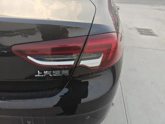 Buick Regal — Фото автомобиля 23