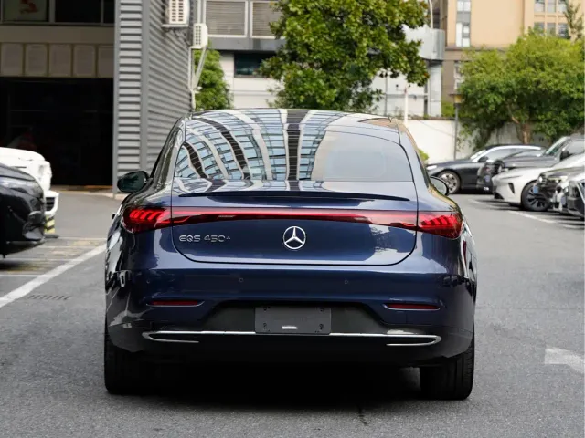 Mercedes-Benz EQS — Фото автомобиля 5