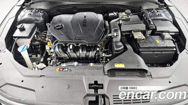 Hyundai Grandeur New — Фото автомобиля 9
