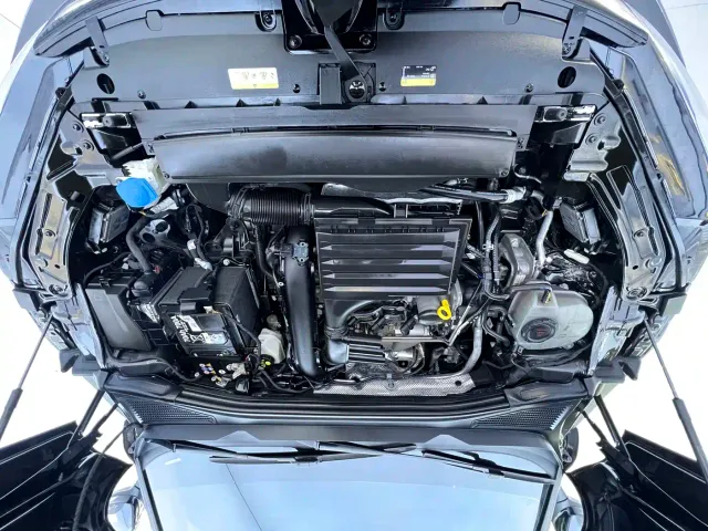 Volkswagen Lamando — Фото автомобиля 21