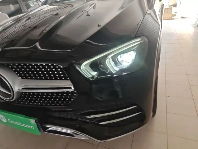 Mercedes-Benz GLE-Class — Фото автомобиля 23