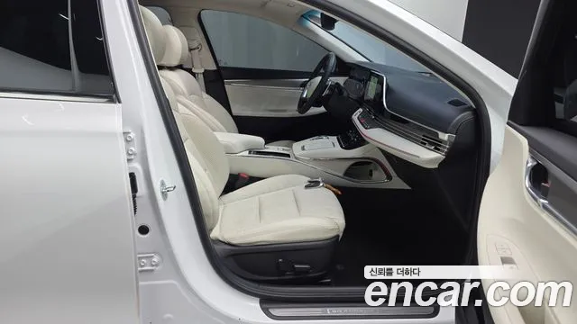 Hyundai Grandeur New — Фото автомобиля 16