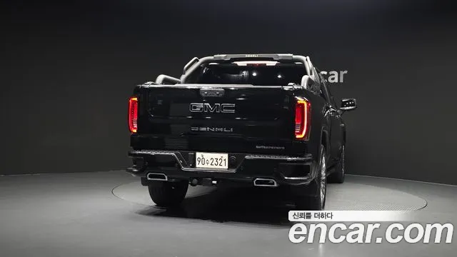 GMC Sierra — Фото автомобиля 4