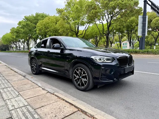 BMW X4 — Фото автомобиля 18