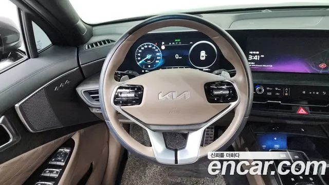 Kia K8 2.5 Бензин 2WD — Фото автомобиля 13