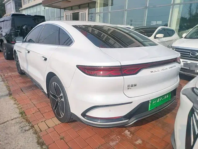 BYD Han — Фото автомобиля 5