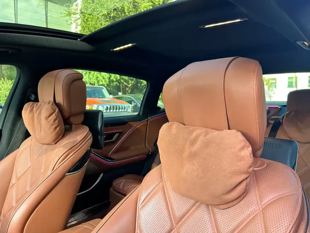 Mercedes-Benz Maybach S-Class — Фото автомобиля 10