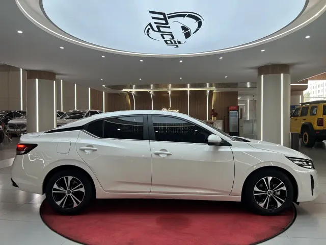 Nissan Sylphy — Фото автомобиля 4