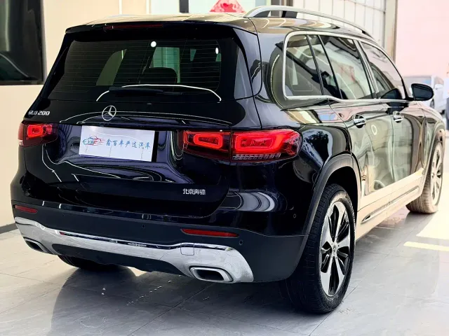 Mercedes-Benz GLB-Class — Фото автомобиля 10