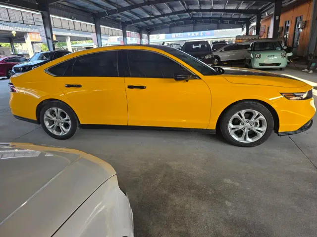 Honda Accord — Фото автомобиля 23