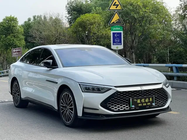BYD Han — Фото автомобиля 3