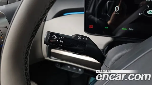 Kia EV3 — Фото автомобиля 4