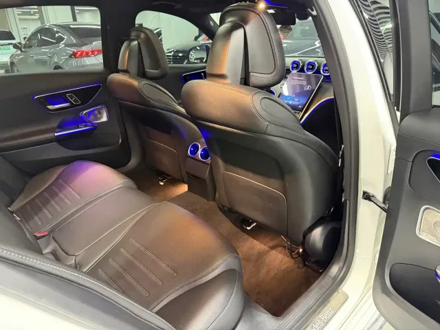 Mercedes-Benz C-Class — Фото автомобиля 23