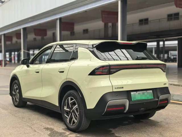 Changan Qiyuan Q05 — Фото автомобиля 11