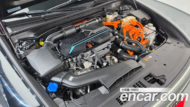 Hyundai Grandeur GN7 — Фото автомобиля 9