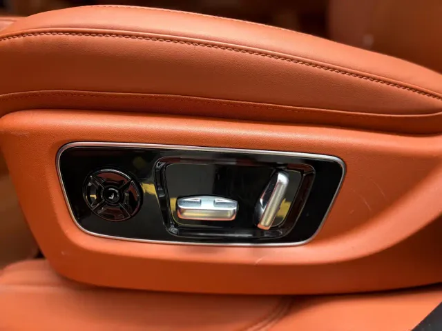 Li Auto Li Xiang L9 2024 Pro — Фото автомобиля 10