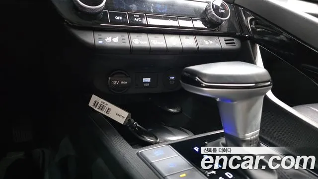 Hyundai Avante CN7 — Фото автомобиля 29