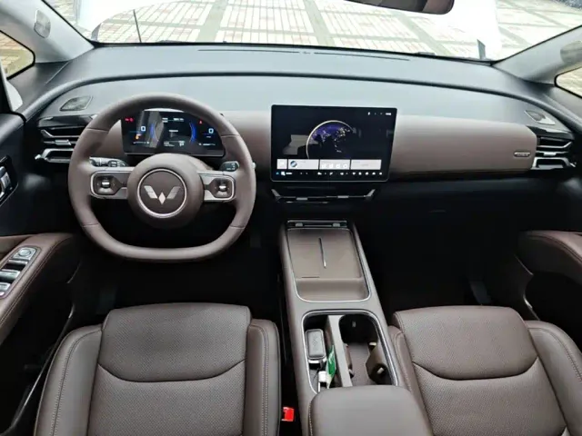 Wuling Starlight 730 — Фото автомобиля 9