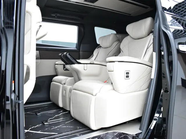 Toyota Alphard — Фото автомобиля 18