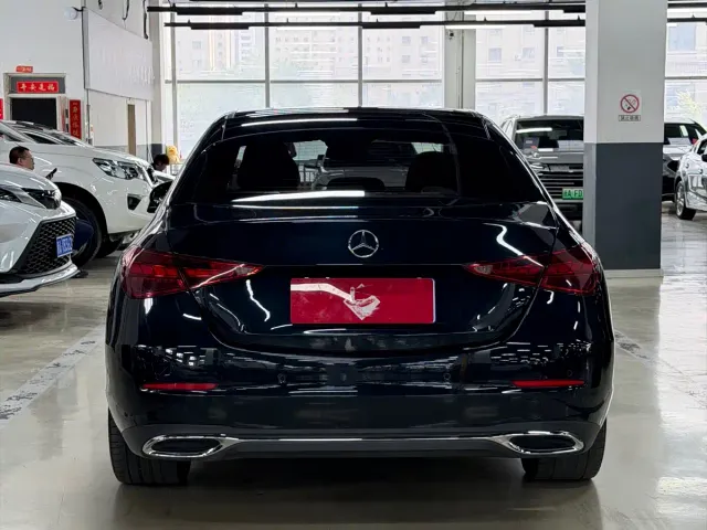 Mercedes-Benz C-Class — Фото автомобиля 8