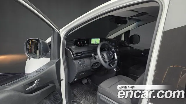 Hyundai Staria Staria Карго 5 мест — Фото автомобиля 3