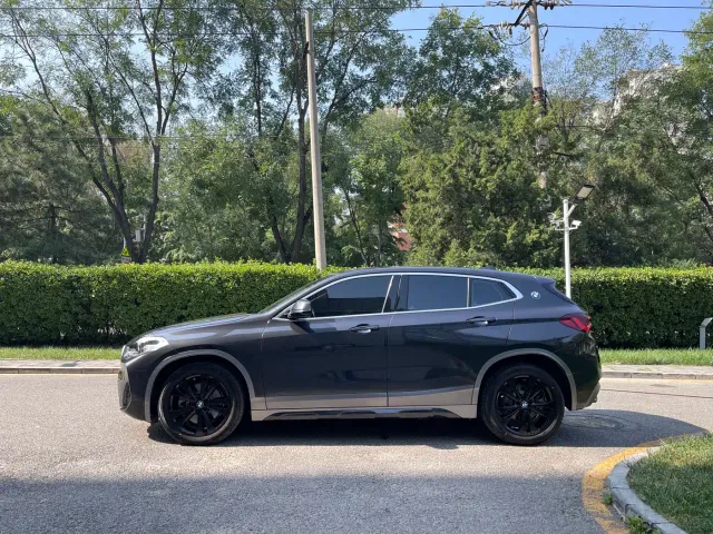 BMW X2 — Фото автомобиля 3