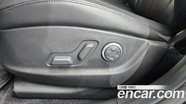 Genesis G80 Бензин 2.5 турбо 2WD — Фото автомобиля 28