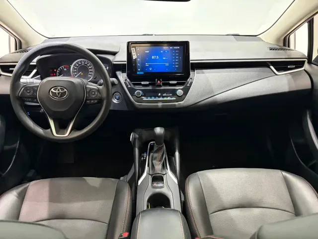 Toyota Corolla — Фото автомобиля 8