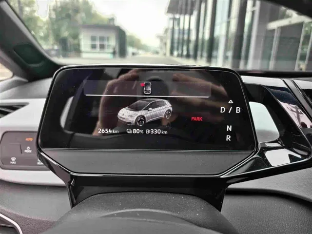 Volkswagen ID.3 — Фото автомобиля 7