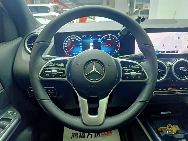 Mercedes-Benz GLA-Class — Фото автомобиля 18