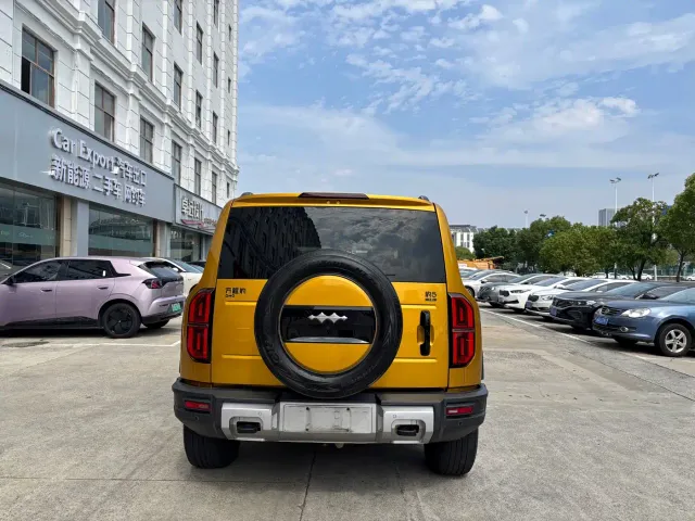 BYD FangChengBao Leopard 5 — Фото автомобиля 6
