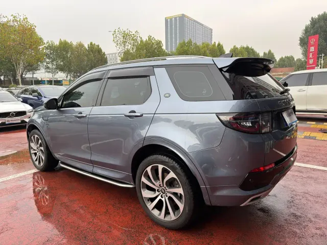 Land Rover Discovery Sport — Фото автомобиля 4
