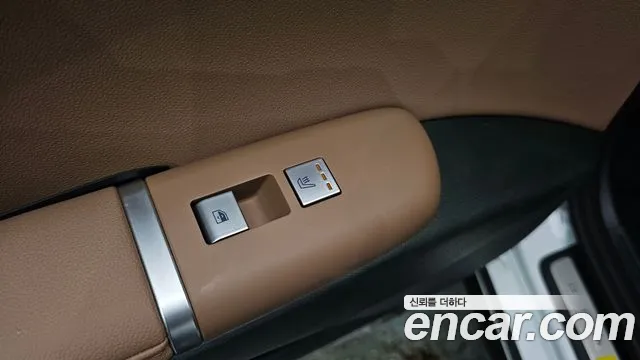 Hyundai Grandeur — Фото автомобиля 28