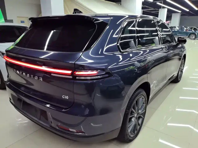 Leapmotor C10 — Фото автомобиля 6