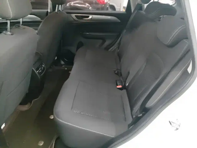 Haval M6 — Фото автомобиля 16