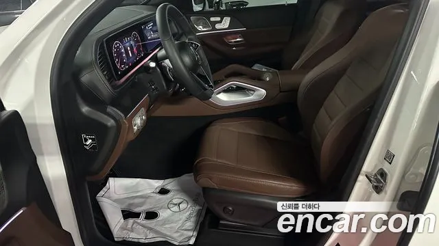 Mercedes-Benz GLE-Class — Фото автомобиля 10