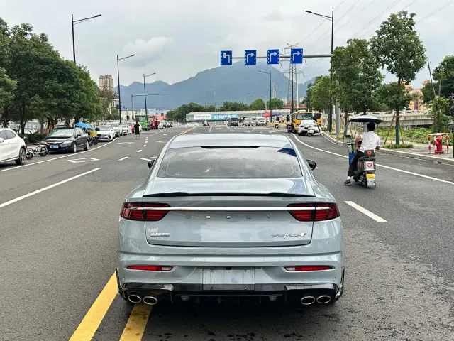 Geely Xingrui — Фото автомобиля 14