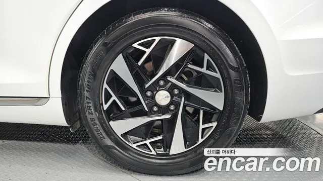 Hyundai Grandeur — Фото автомобиля 19